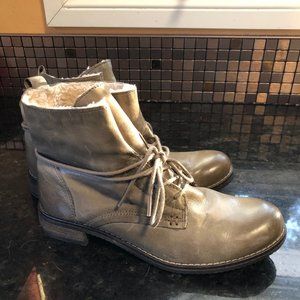 Fleece Lined Leather Winter Boots